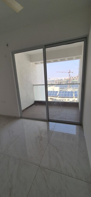 Room in 2 BHK Apartment at Utsav 51 Balewadi Residences, Balewadi – for Rent