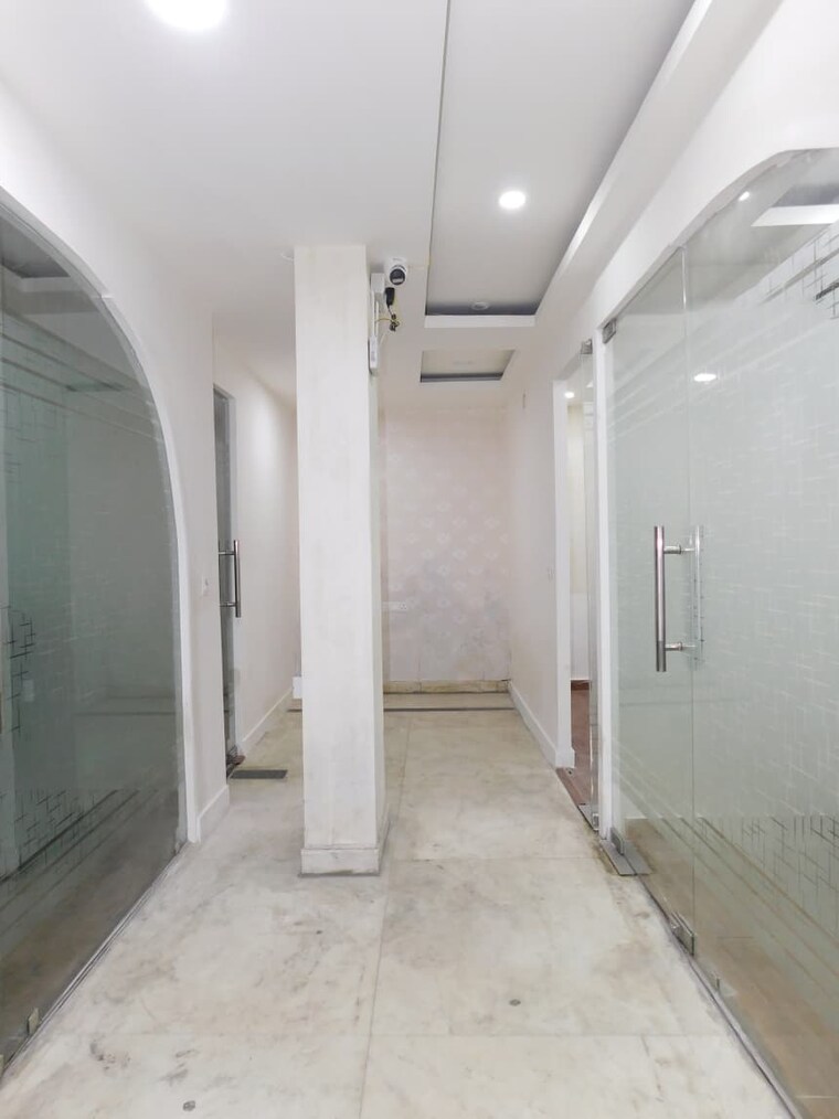undefined, greater kailash ii Commercial Office Space 250 Sq.Yd. In Greater Kailash ii Delhi 9706951