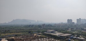 Plot Area in 1.5 BHK Apartment at Dosti West County, Balkum Pada – for Sale