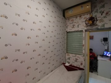 Team Area in  Shop at Sristi Plaza, Chinar Park – for Rent