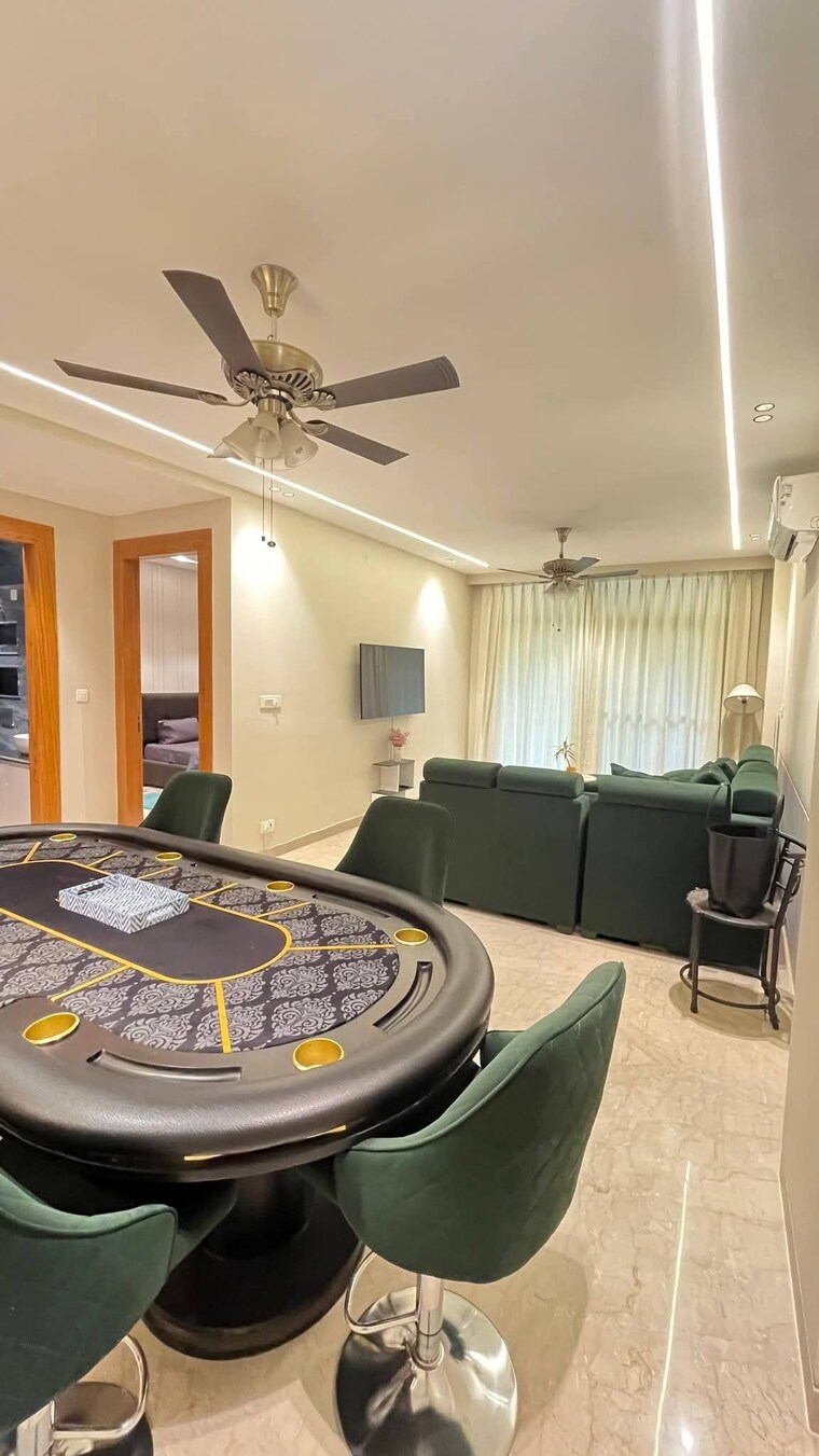 Living Room, saket 3 Bedroom 1600 Sq.Ft. Apartment In Saket Delhi 9707004