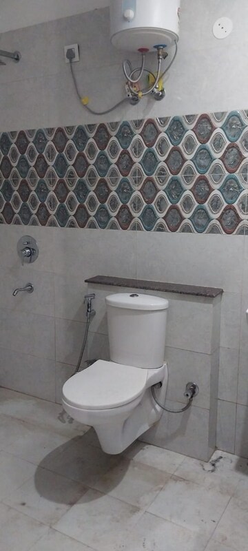 Bathroom in 3 BHK Builder Floor at Sushant Lok 2, Sector 57 – for Rent