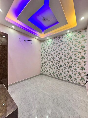 Bedroom in 1 BHK Independent House at Dwarka Mor – for Sale