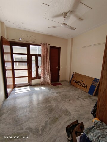 2 BHK Apartment For Rent in DLF City Phase V, Dlf Phase V