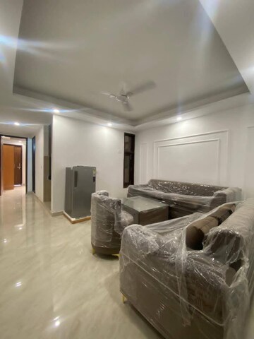 Living Room in 1 BHK Apartment at Saket – for Rent