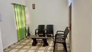 Dining area in 2.5 BHK Independent House at Sector 44 – for Rent