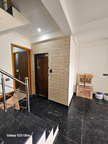 Team Area in 3 BHK Apartment at Uppal Southend, Sector 49 – for Rent