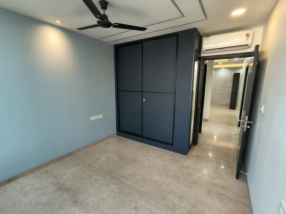 3 BHK Apartment For Sale in Oberoi Sky City