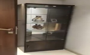 Furnished Amenities in 2 BHK Apartment at Kandivali West – for Rent