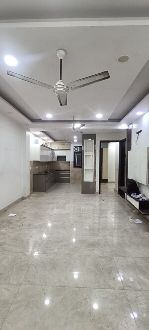 3 BHK Builder Floor For Rent in Rohini Sector 7