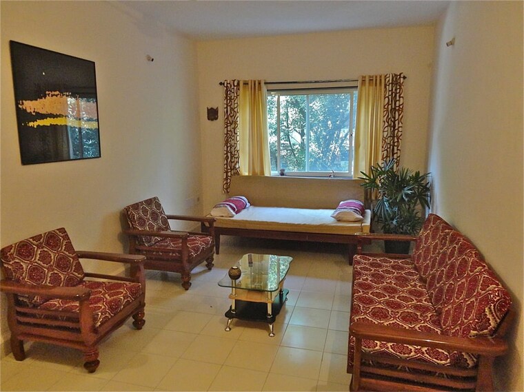 Living Room, ahura-shahinshah 1 Bedroom 650 Sq.Ft. Apartment In Koregaon Park Pune 9707199