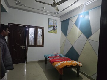 Bedroom in 1 RK Apartment at Ravindra Garden, Aliganj – for Rent