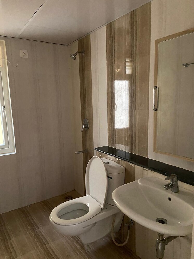 Bathroom, mantri-manyata-lithos 2 Bedroom 1380 Sq.Ft. Apartment In Thanisandra Bangalore 9707156