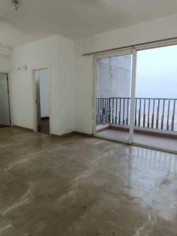 Room in 3 BHK Apartment at Mapsko Mount Ville, Sector 79 – for Rent