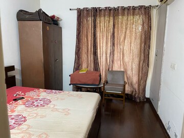 Bedroom in 4 BHK Apartment at The New Greenwood, Sector 52 – for Sale