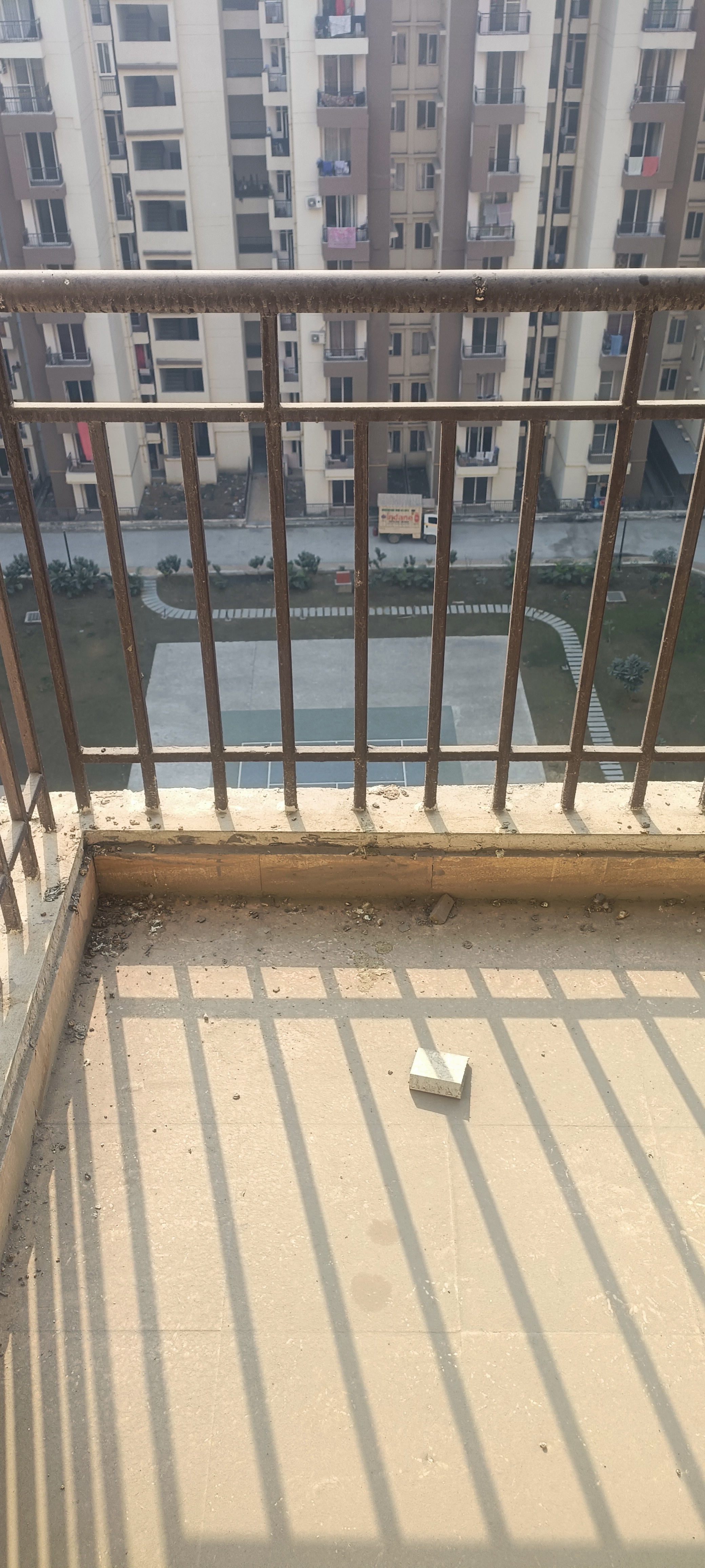 2 BHK Apartment For Sale in Amrapali Golf Homes