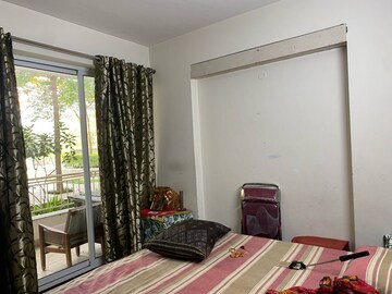 Bedroom in 4 BHK Apartment at The New Greenwood, Sector 52 – for Sale