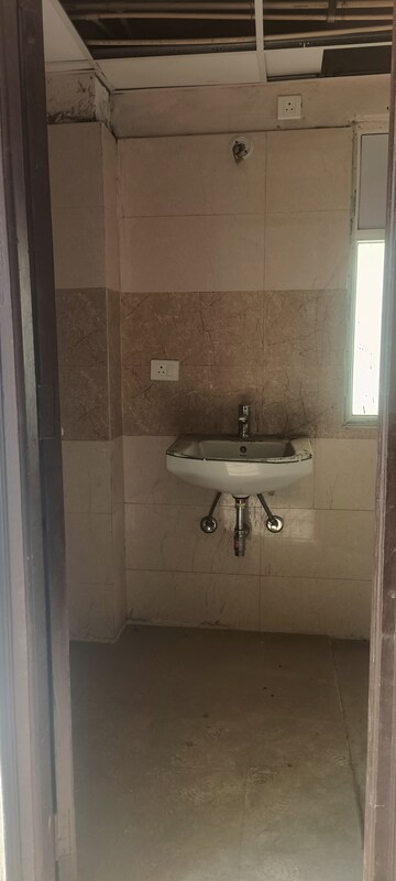 Bathroom in 2 BHK Apartment at Amrapali Golf Homes, Sector 4 Greater Noida – for Sale