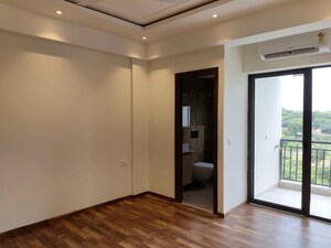 Building Lobby in 3 BHK Apartment at Suncity Vatsal Valley, Gwal Pahari – for Sale