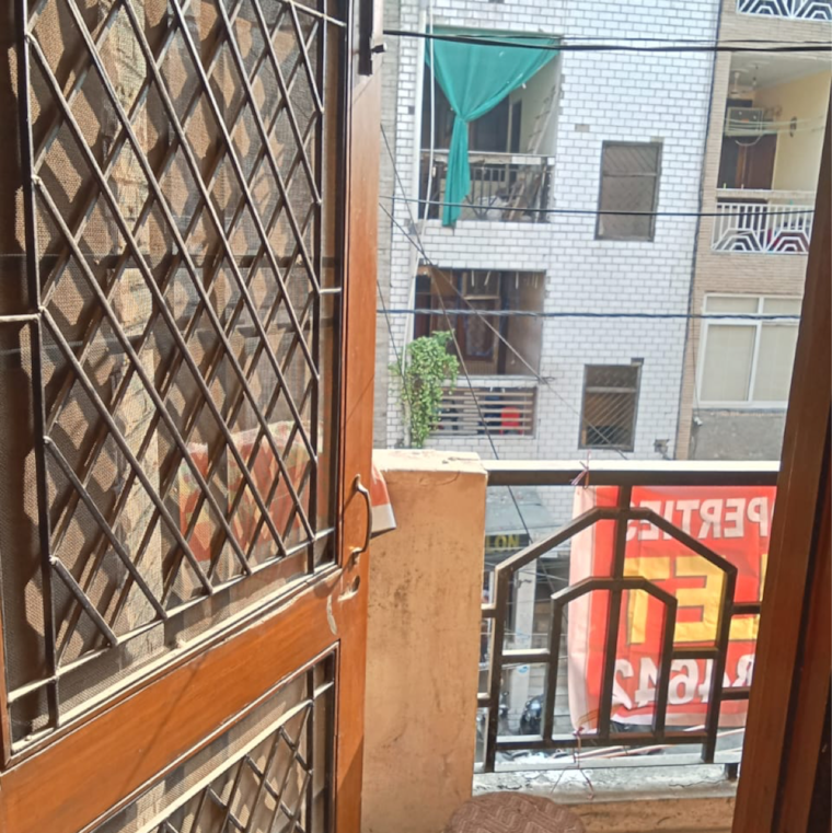 Balcony, lajpat nagar 4 1 Bedroom 60 Sq.Yd. Builder Floor In Lajpat Nagar 4 Delhi 9707242