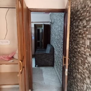 Bathroom in 1 BHK Builder Floor at Lajpat Nagar 4 – for Rent