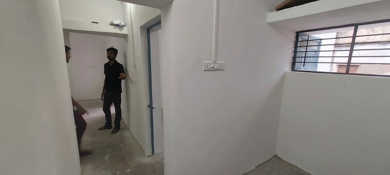 Room, old wadaj 1 Bedroom 700 Sq.Ft. Apartment In Old Wadaj Ahmedabad 9707619