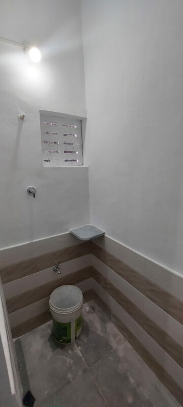 Furnished Amenities in 1 BHK Apartment at Old Wadaj – for Rent