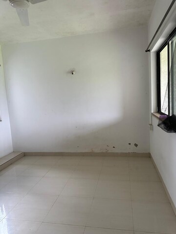 Room in 2 BHK Apartment at Viman Nagar – for Rent