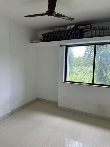 Room in 2 BHK Apartment at Viman Nagar – for Rent