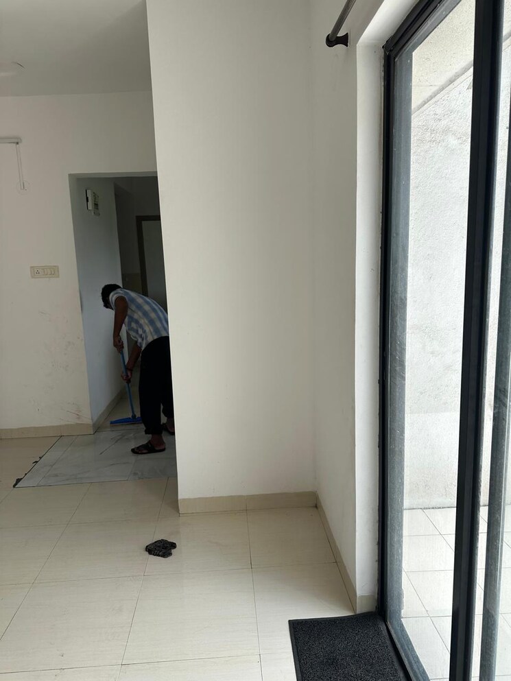 undefined, viman nagar 2 Bedroom 760 Sq.Ft. Apartment In Viman Nagar Pune 9707605