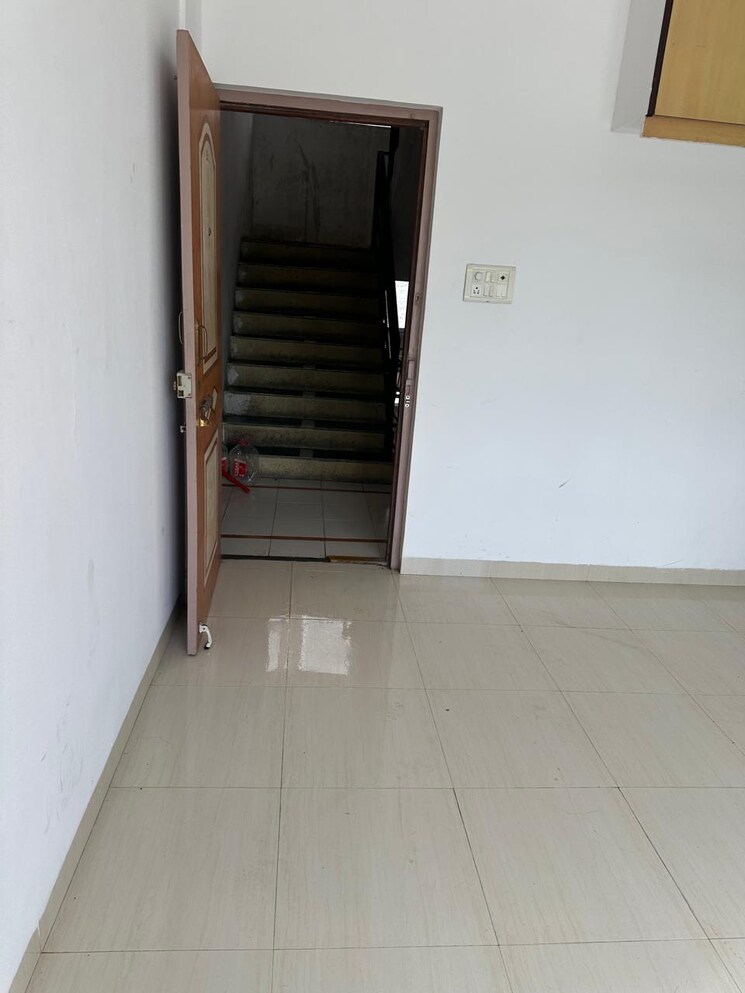 undefined, viman nagar 2 Bedroom 760 Sq.Ft. Apartment In Viman Nagar Pune 9707605