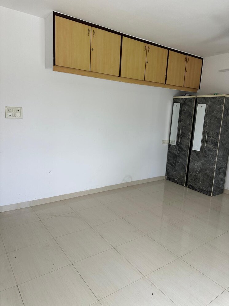 Room, viman nagar 2 Bedroom 760 Sq.Ft. Apartment In Viman Nagar Pune 9707605