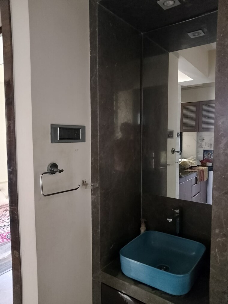 Bathroom, malad west 3 Bedroom 1110 Sq.Ft. Builder Floor In Malad West Mumbai 9707650
