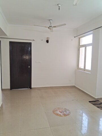 Furnished Amenities in 2 BHK Apartment at KW Srishti, Raj Nagar Extension – for Rent