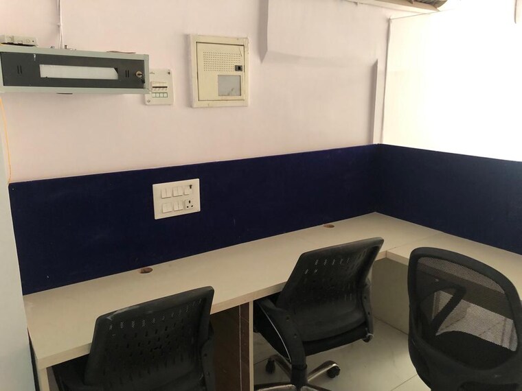 Team Area, sector 81 Commercial Office Space 500 Sq.Ft. In Sector 81 Faridabad 9708056