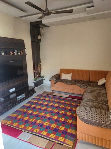 Bedroom in 2 BHK Apartment at Kharadi – for Rent