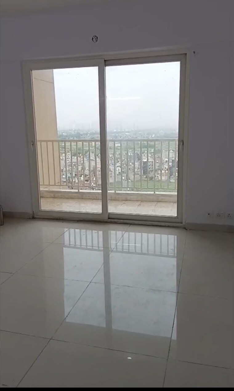 Room, sunworld-arista 3 Bedroom 1996 Sq.Ft. Apartment In Sector 168 Noida 9708170