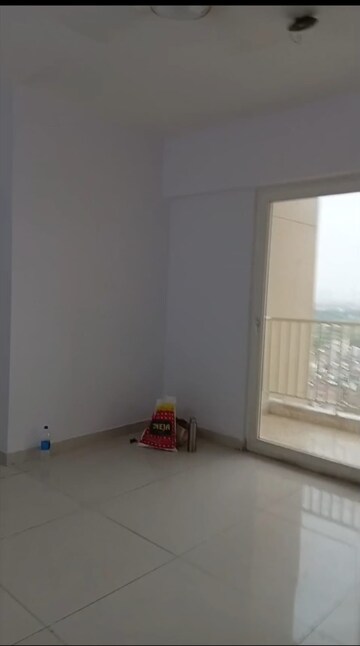 3 BHK Apartment For Rent in Sunworld Arista, Sector 168