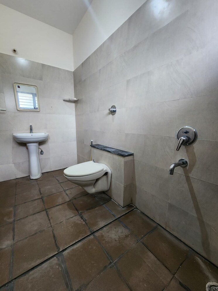 Bathroom, btm layout stage 2 2 Bedroom 1000 Sq.Ft. Independent House In Btm Layout Stage 2 Bangalore 9708220