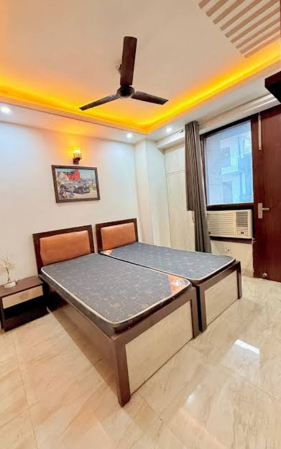1 BHK Builder Floor For Rent in Sector 56