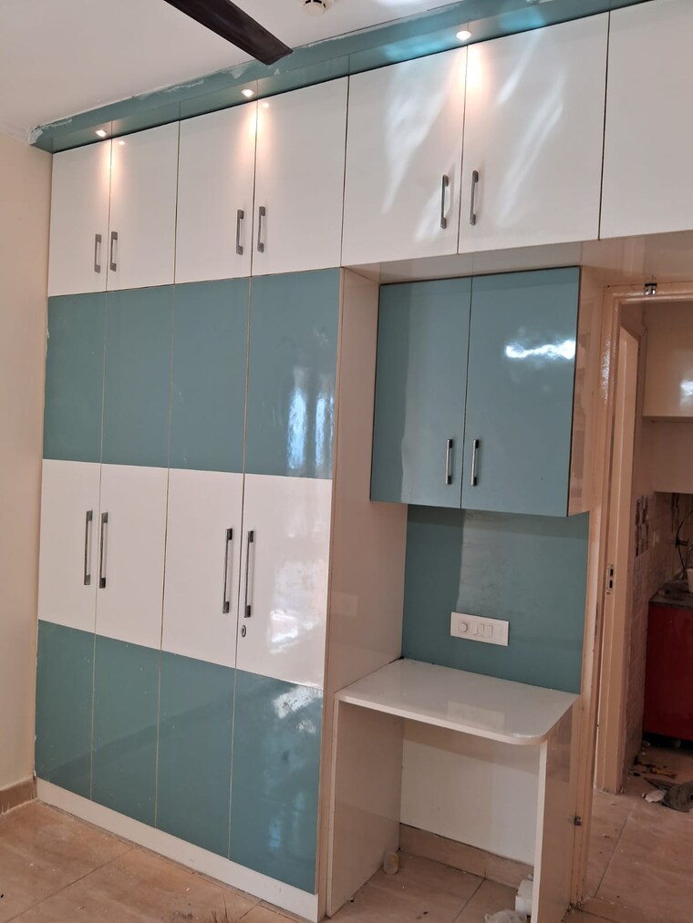 Kitchen, bptp-district-phase-2 3 Bedroom 1200 Sq.Ft. Builder Floor In Sector 84 Faridabad 9708250