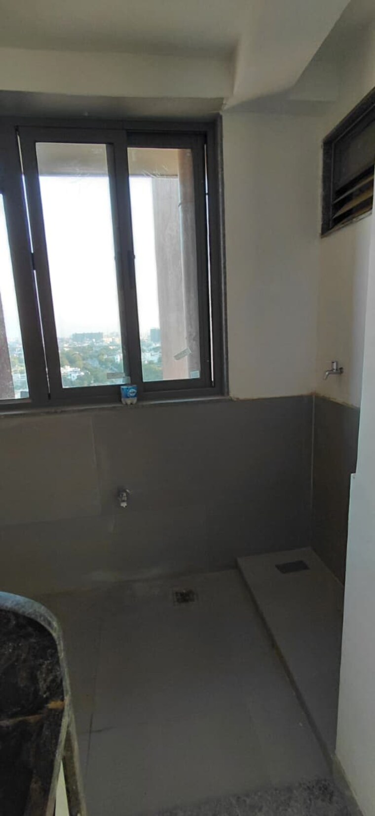 Attached Bathroom, thaltej 3 Bedroom 1750 Sq.Ft. Apartment In Thaltej Ahmedabad 9708338