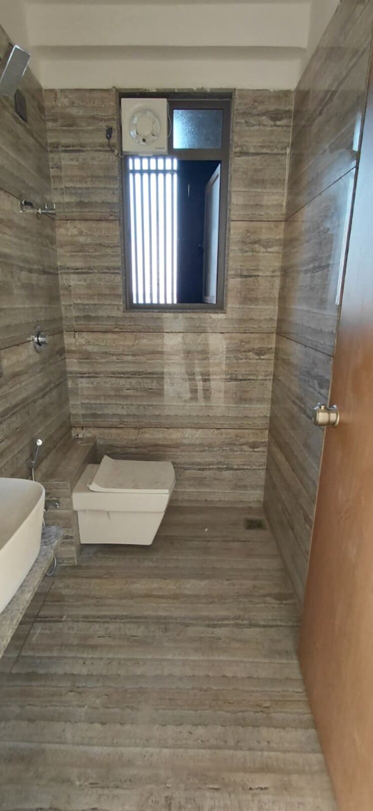 Bathroom, thaltej 3 Bedroom 1750 Sq.Ft. Apartment In Thaltej Ahmedabad 9708338