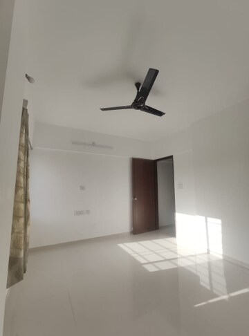 2 BHK Apartment For Rent in Wakad