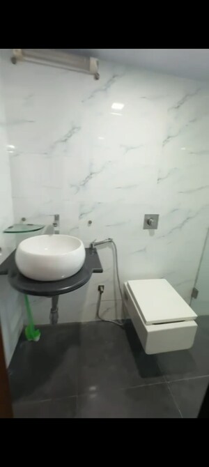 Bathroom in 3 BHK Apartment at Sunrise Apartment Andheri West, Andheri West – for Rent