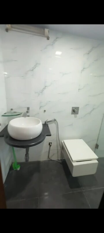 Bathroom in 3 BHK Apartment at Sunrise Apartment Andheri West, Andheri West – for Rent