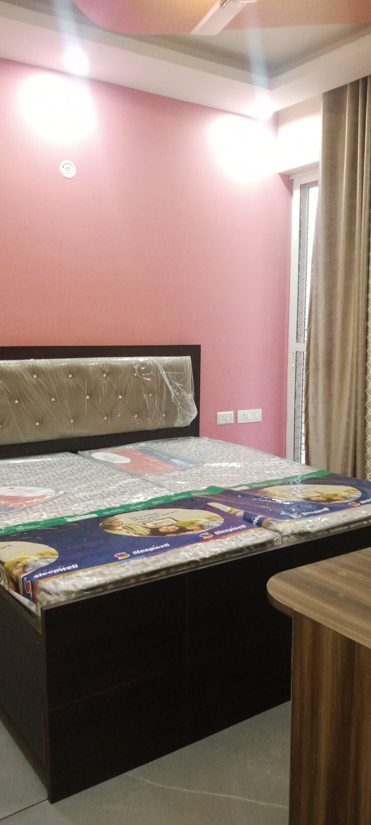 Bedroom, prateek-grand-city 2 Bedroom 970 Sq.Ft. Apartment In Siddharth Vihar Ghaziabad 9708407