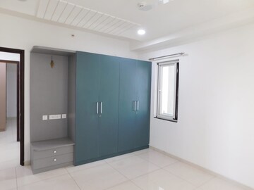 Room in 3 BHK Apartment at Aparna Sarovar, Nallagandla – for Rent