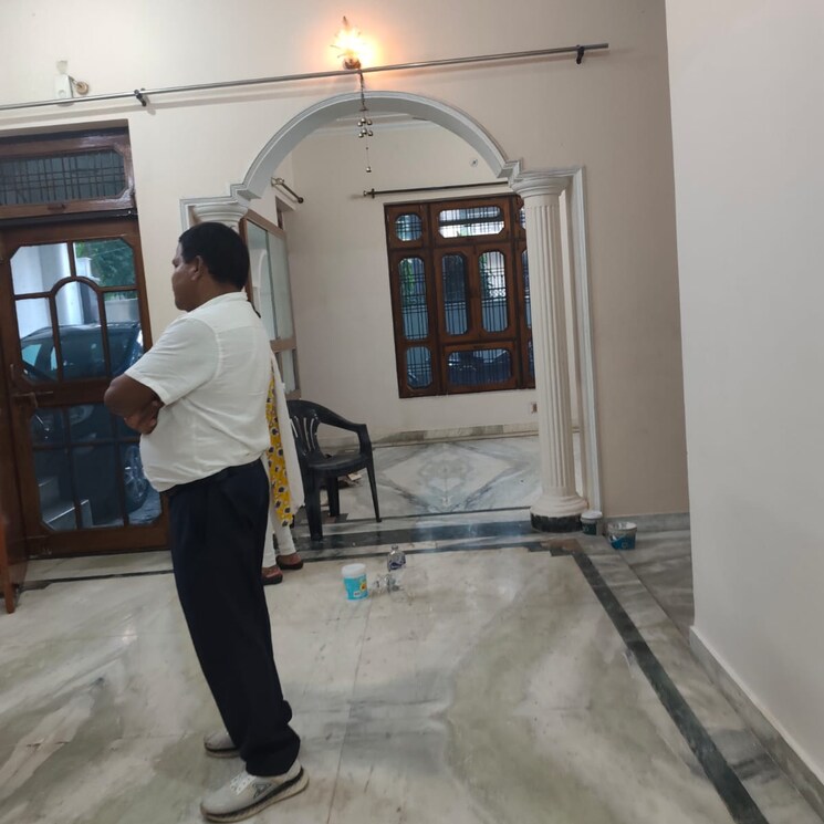 Room, gomti nagar Pg For Girls In Gomti Nagar 9708474