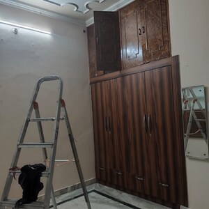 Room in  Pg at Gomti Nagar – for Rent